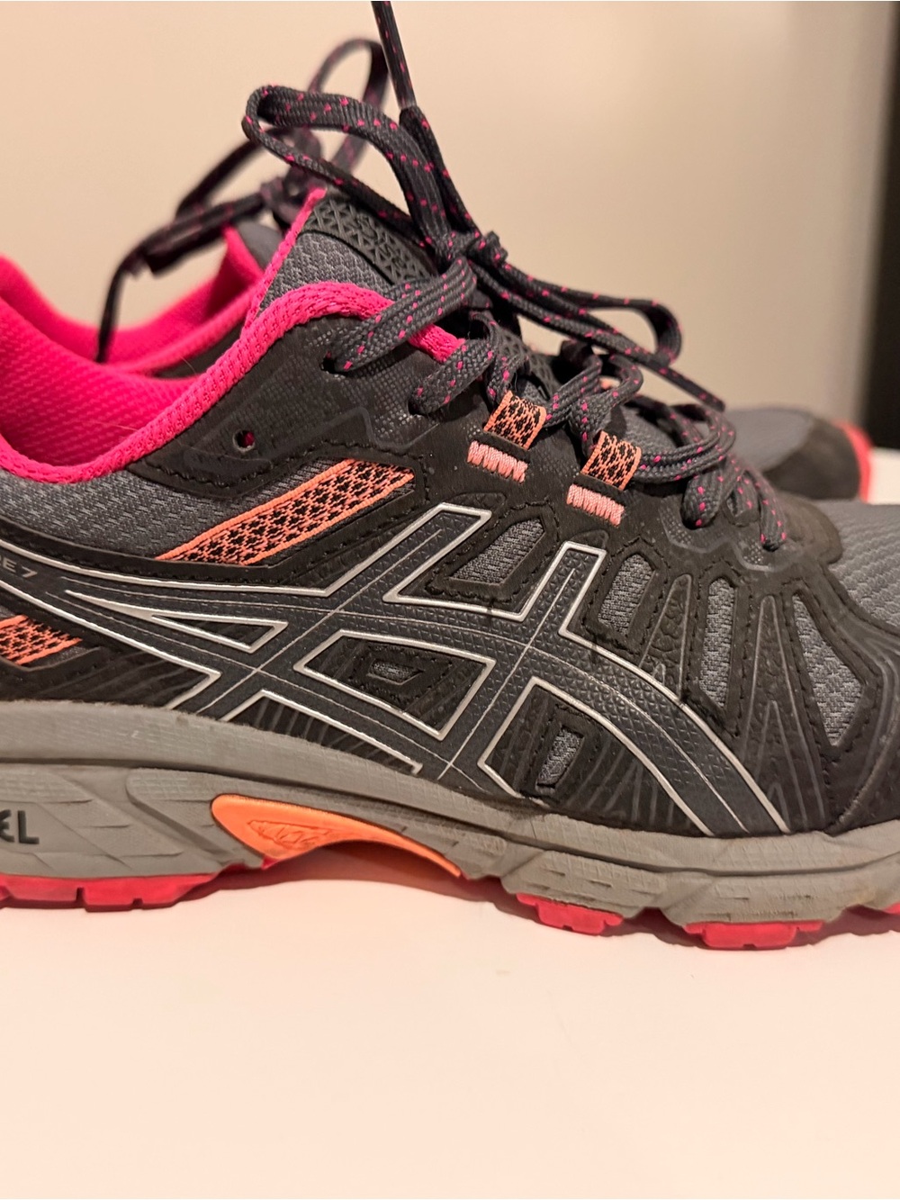 ASICS Gray Athletic Shoe with Pink and Coral Accents